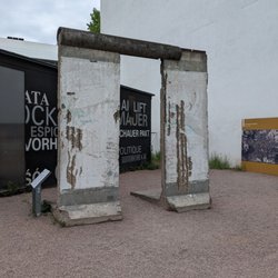 Checkpoint Charlie - @endoedibles on Instagram