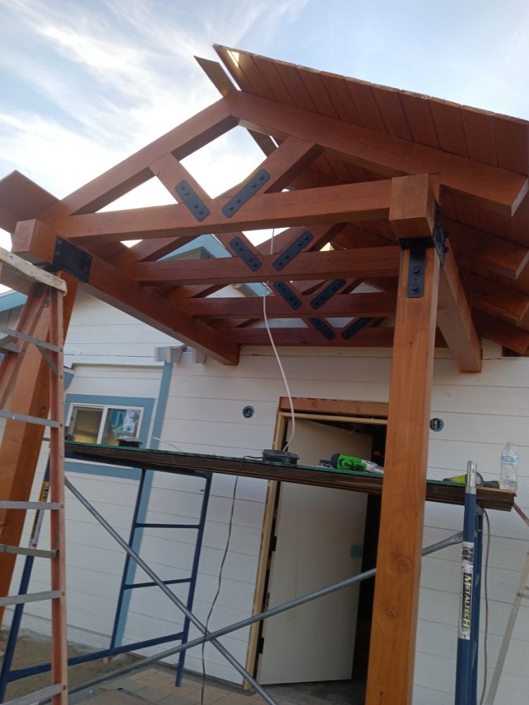 Slide of Moses Roofing