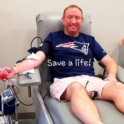 OneBlood Ft. Lauderdale Commercial Donor Center - Save a life! It' easy to do!