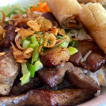 Pho House - #37 Grilled pork & egg roll vermicelli (thit nuong & cha gio) - Vietnamese Near Me - Slidell, Louisiana Pho House - #37 Grilled pork & egg roll vermicelli (thit nuong & cha gio) - Vietnamese Near Me - Slidell, Louisiana
