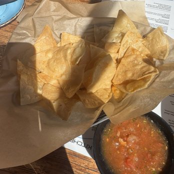 Ola Mexican Kitchen - Chips/salsa 7/10 - Mexican Near Me - Long Beach, California Ola Mexican Kitchen - Chips/salsa 7/10 - Mexican Near Me - Long Beach, California