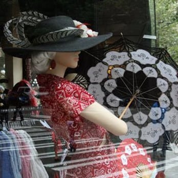 Diva Dollz - shop window display - Women's Clothing Near Me - Seattle, Washington Diva Dollz - shop window display - Women's Clothing Near Me - Seattle, Washington