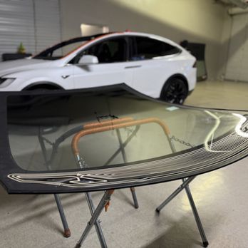 Castle Auto Glass - Auto Glass Services Near Me - Pflugerville, Texas