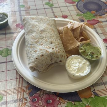 Tacomiendo - Chicken Burrito with Guacamole and Sour Cream on the side. - Mexican Near Me - Culver City, California Tacomiendo - Chicken Burrito with Guacamole and Sour Cream on the side. - Mexican Near Me - Culver City, California