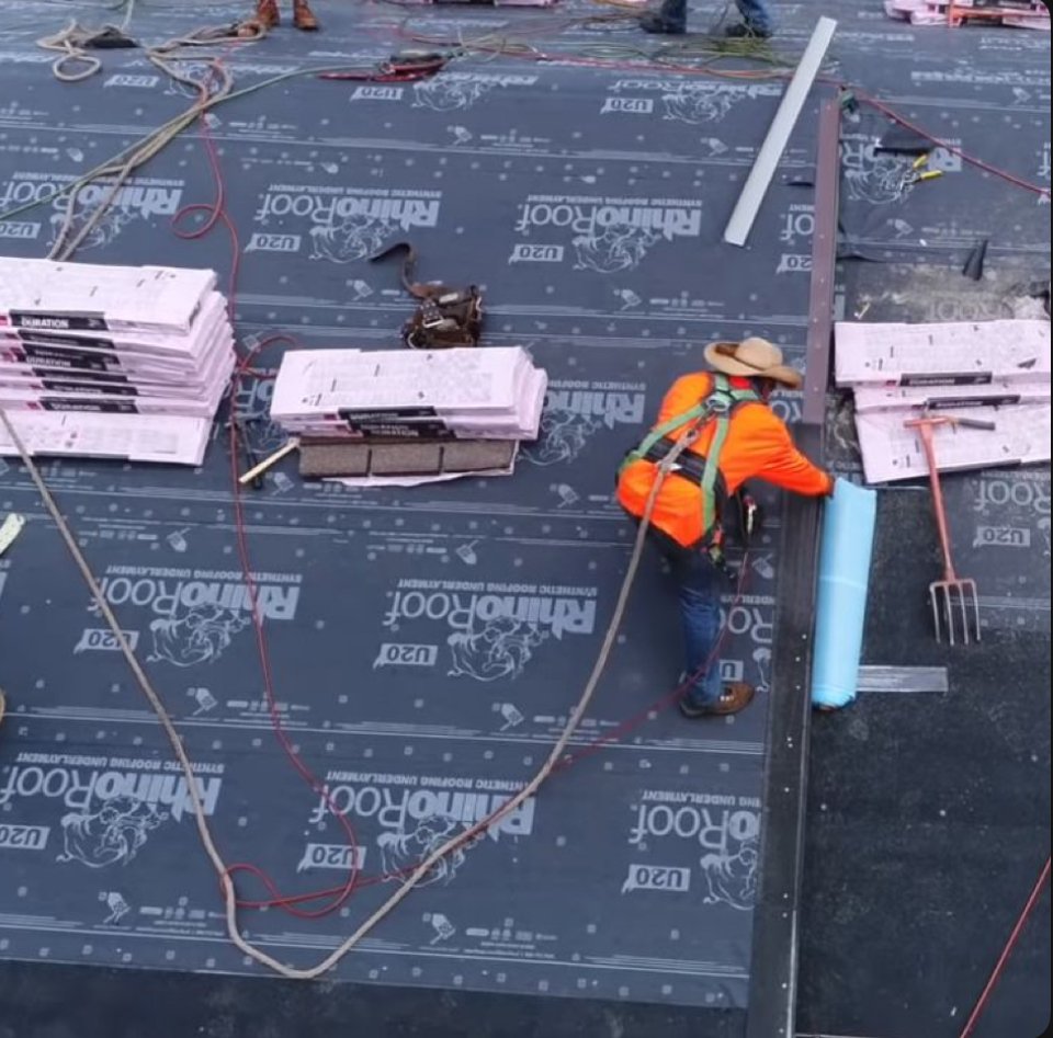 Slide of Puente Construction