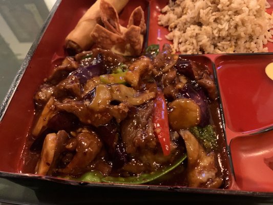 Oh Yeah Chinese Bistro by null