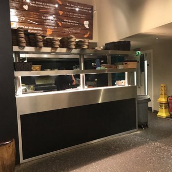 Nando's - Chicken Shop Near Me - Soho, XGL