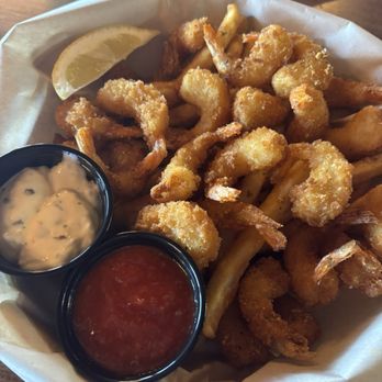 Garibaldi Portside Bistro - Popcorn shrimp - American Near Me - Garibaldi, Oregon
