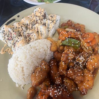 Takasushi - Hot and cold special - Sushi Bars Near Me - Prosser, Washington Takasushi - Hot and cold special - Sushi Bars Near Me - Prosser, Washington