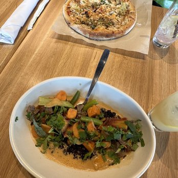 True Food Kitchen - New American Near Me - Gaithersburg, Maryland