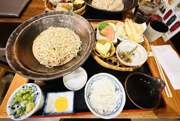 Soba Noodle Azuma by null