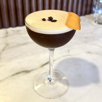 Bar Sinizki - Espresso Martini - Bars Near Me - Los Angeles, California