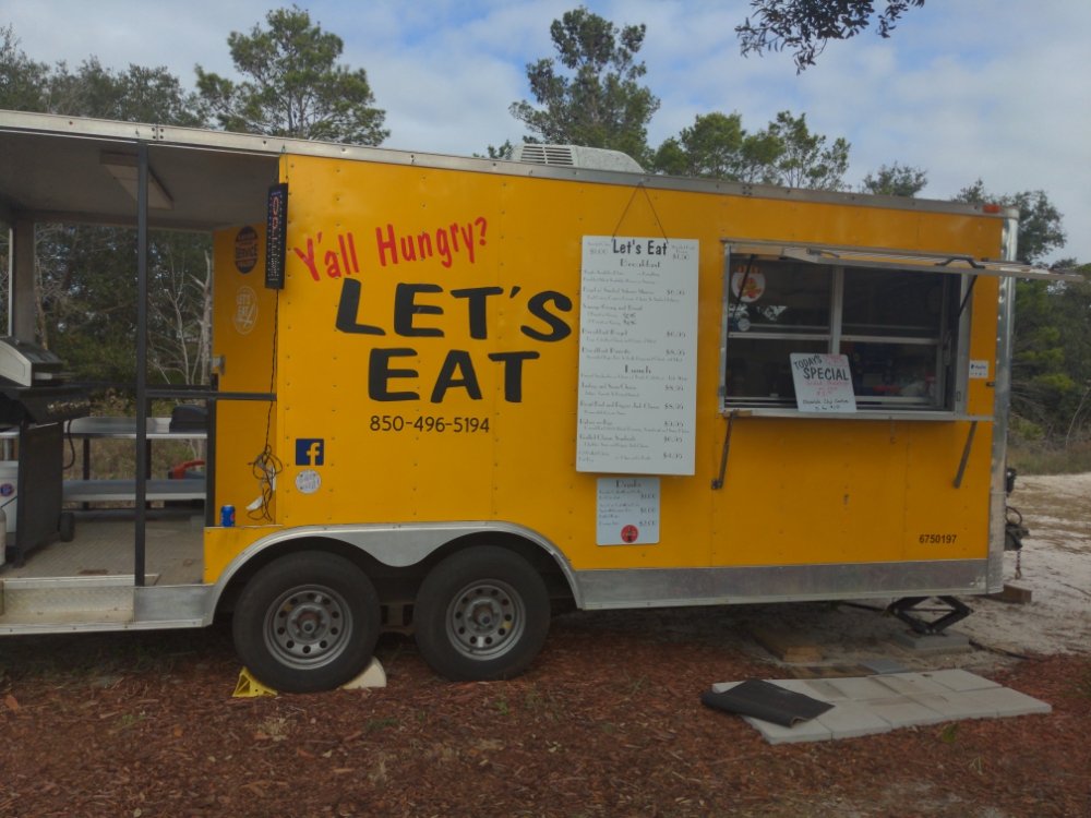 Let's Eat Logo