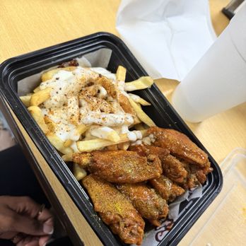 We Dat's Chicken and Shrimp - 10-piece Wings w/ fries - Chicken Wings Near Me - New Orleans, Louisiana We Dat's Chicken and Shrimp - 10-piece Wings w/ fries - Chicken Wings Near Me - New Orleans, Louisiana