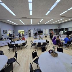 ONEgeneration Senior Enrichment Center - Spacious room