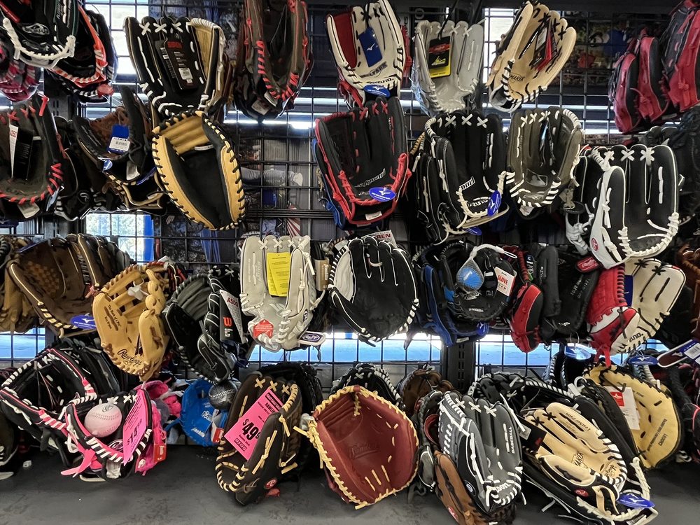 BIG 5 SPORTING GOODS Updated September 2024 33 Photos & 64 Reviews