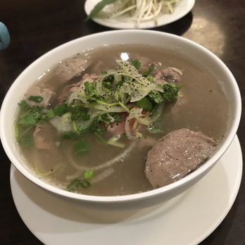 Gia Minh - Vietnamese Near Me - Vancouver, British Columbia