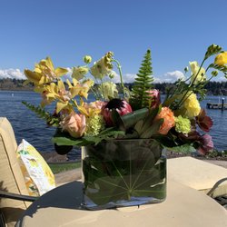 Birthday bouquet arrangement