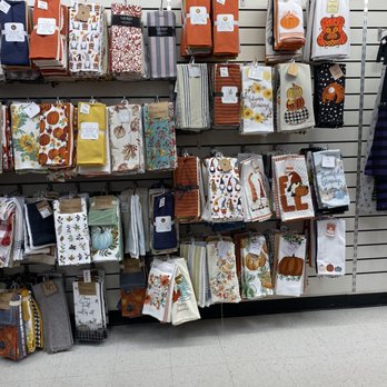 TJ MAXX - Updated November 2025 - 124 Photos & 25 Reviews - 1169 Nimmo