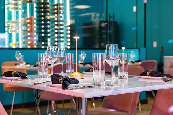 CAPS Supper Club & Bar by null