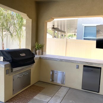 Islands In the Sun Bbq - Stucco island with porcelain tile countertop. - Grilling Equipment Near Me Islands In the Sun Bbq - Stucco island with porcelain tile countertop. - Grilling Equipment Near Me