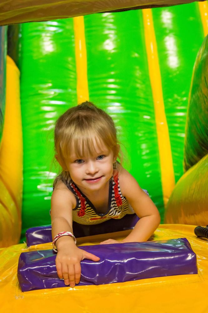 BOUNCE CITY AURORA 23 Photos & 17 Reviews 14200 E Alameda Ave