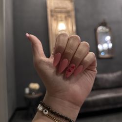 Rose Nailspot - Full set By, Ms. Ann