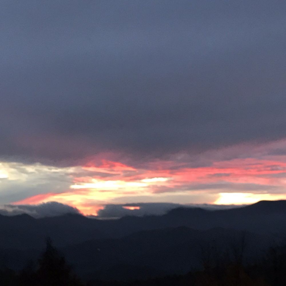 Fire Mountain Resort & Spa - Sunsets are beautiful from this resort! - Vacation Rentals Near Me - Highlands, North Carolina Fire Mountain Resort & Spa - Sunsets are beautiful from this resort! - Vacation Rentals Near Me - Highlands, North Carolina