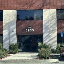 Alisal Dental Care - Outside Office. Great location.