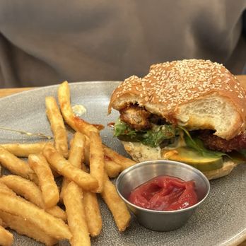 Isla & Co. - Midtown - Crispy Chicken Sando - Australian Near Me - New York, New York
