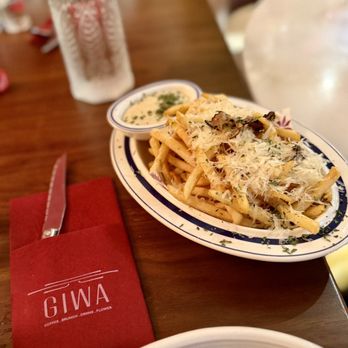 GIWA - Truffle Parmesan fries - Breakfast & Brunch Near Me - Santa Clara, California GIWA - Truffle Parmesan fries - Breakfast & Brunch Near Me - Santa Clara, California