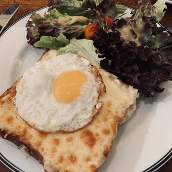 Café Louise - Cafes Near Me - Paris, 75 Café Louise - Cafes Near Me - Paris, 75