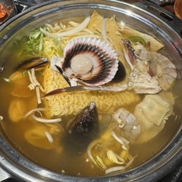 The ramen with seafood