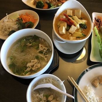 RodSap Thai Lao Kitchen - Chicken pho-ga - Thai Near Me - Fairfield, California RodSap Thai Lao Kitchen - Chicken pho-ga - Thai Near Me - Fairfield, California