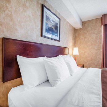 Comfort Inn - Hotels Near Me - Sturgeon Falls, Ontario