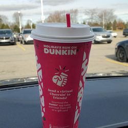 "Sending Virtual Cheers To My Many Yelp Friends!" ~ Nice Holiday Cups. :-) 12/15/2020