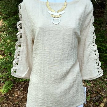 J Christy's - Textured tunic $62.00. - Women's Clothing Near Me - Minocqua, Wisconsin J Christy's - Textured tunic $62.00. - Women's Clothing Near Me - Minocqua, Wisconsin