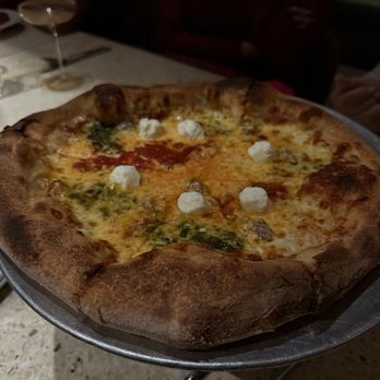 Fife & Farro - Pizza Near Me - San Antonio, Texas Fife & Farro - Pizza Near Me - San Antonio, Texas