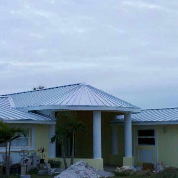 Slide of Alvarez Roofing Services