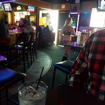 3 Nicks Scoreboard - Bikini lunch hour - Sports Bars Near Me - Allen Park, Michigan