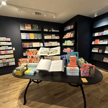 Read Shop - Upstairs - Coffee & Tea Near Me - Dallas, Texas Read Shop - Upstairs - Coffee & Tea Near Me - Dallas, Texas