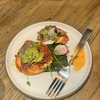 Buen Provecho - Yellowfin tostadas - Mexican Near Me - Long Beach, California Buen Provecho - Yellowfin tostadas - Mexican Near Me - Long Beach, California