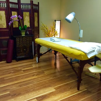 Do Won Eastern Medicine Clinic - treatment room 1 - Acupuncture Near Me - Federal Way, Washington Do Won Eastern Medicine Clinic - treatment room 1 - Acupuncture Near Me - Federal Way, Washington