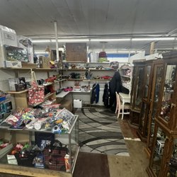 Everybody's Flea Market