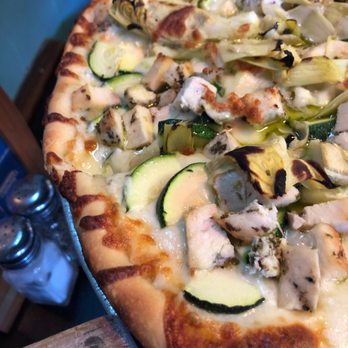 Dollies Pub & Cafe - Tolbert pizza - Pizza Near Me - Lahaina, Hawaii Dollies Pub & Cafe - Tolbert pizza - Pizza Near Me - Lahaina, Hawaii