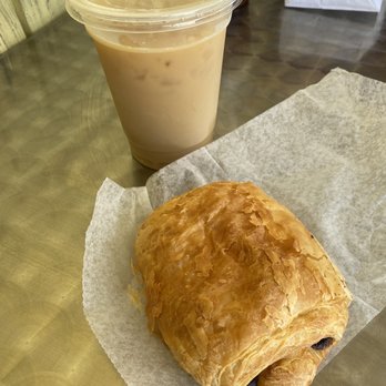 Tullio's Bakery - chocolate croissant - Bakeries Near Me - Duck, North Carolina Tullio's Bakery - chocolate croissant - Bakeries Near Me - Duck, North Carolina