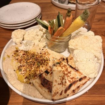 Whiskey Cake Jacksonville - Hummus and Pita - New American Near Me - Jacksonville, Florida Whiskey Cake Jacksonville - Hummus and Pita - New American Near Me - Jacksonville, Florida