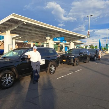 Bear Creek Taxi - We have 3 brand new jeep Grand Cherokee Ls,seat up to 17 passengers with the 3 jeeps! Black car service as well. - Taxis Near Me Bear Creek Taxi - We have 3 brand new jeep Grand Cherokee Ls,seat up to 17 passengers with the 3 jeeps! Black car service as well. - Taxis Near Me