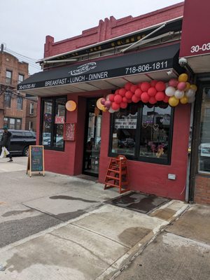 CANTINA 35 (35 Avenue Diner) by null