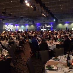Empty Bowls - Very elegant.  Can you believe there were very severe storms predicted, look at the turnout.